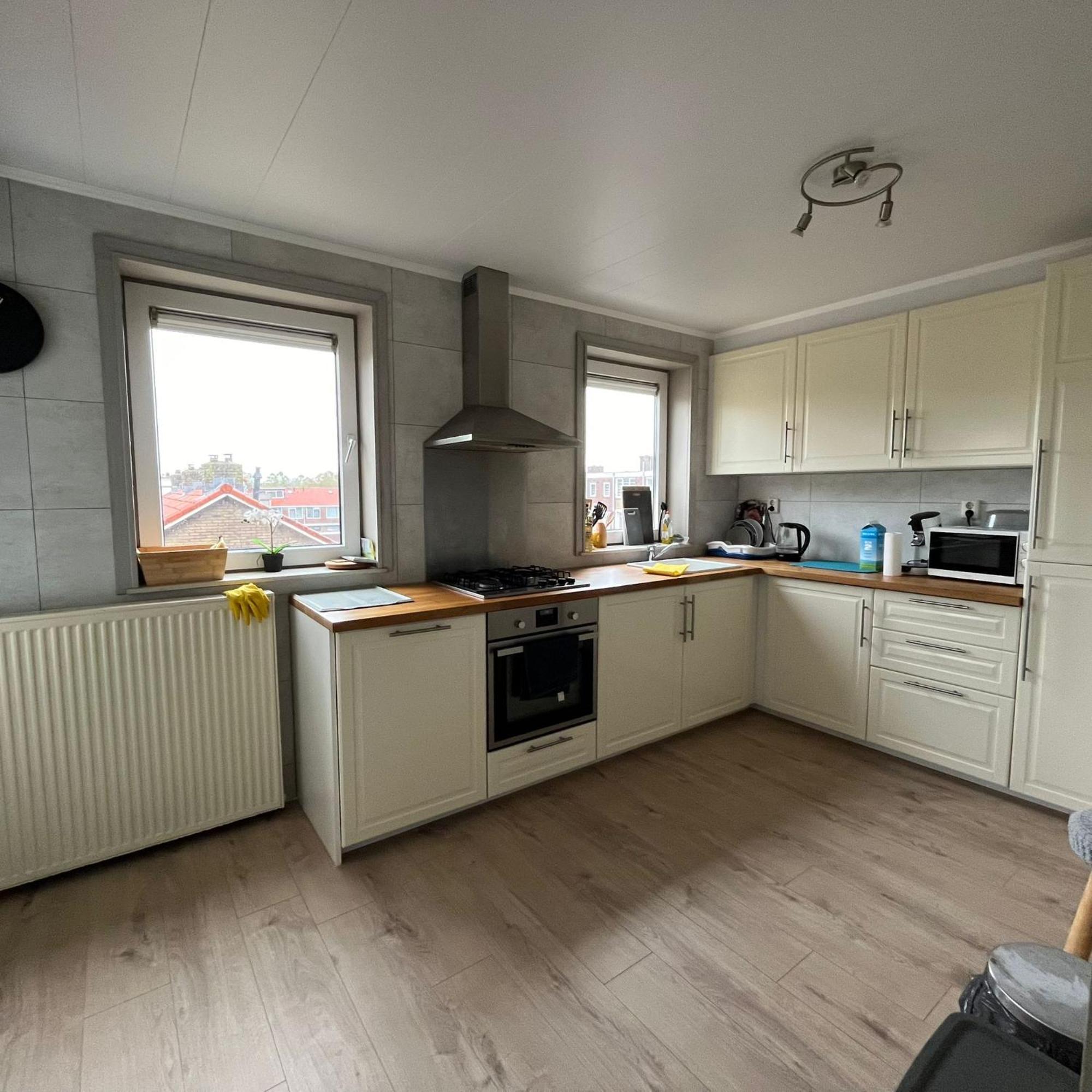 Lovely And Spacious Apartment In プルムレンド エクステリア 写真